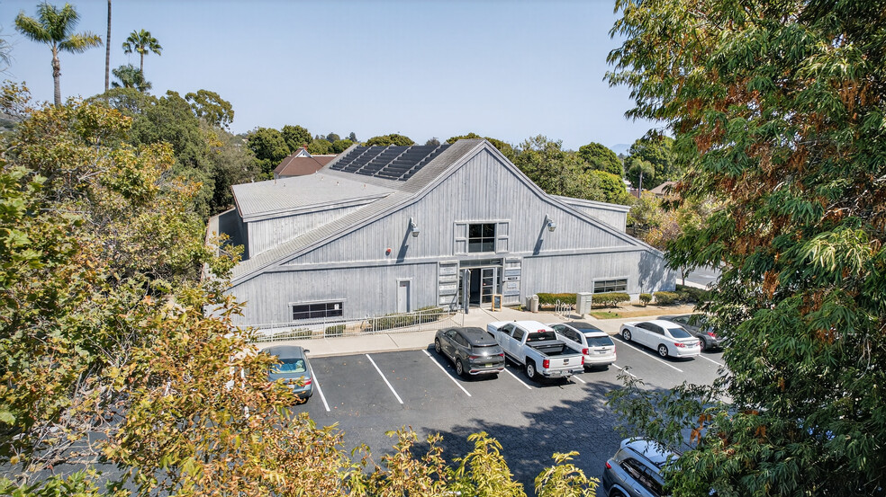 4080 Loma Vista Rd, Ventura, CA for sale - Building Photo - Image 3 of 19