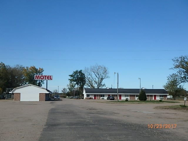 11774 S Nebraska Hwy 11, Wood River, NE for sale Primary Photo- Image 1 of 1