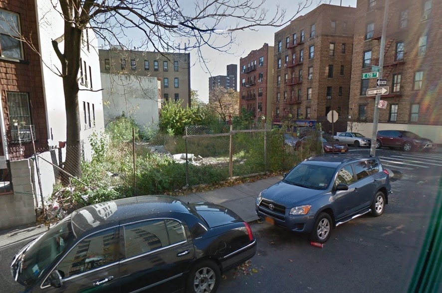 1954 Anthony Ave, Bronx, NY 10457