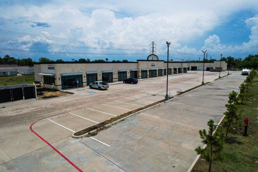 1130 Aldine Bender Rd, Houston, TX for lease - Building Photo - Image 2 of 4
