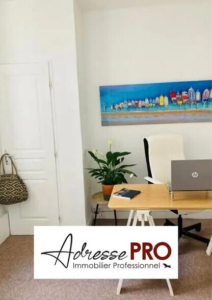 Retail in Bordeaux for lease - Interior Photo - Image 3 of 3