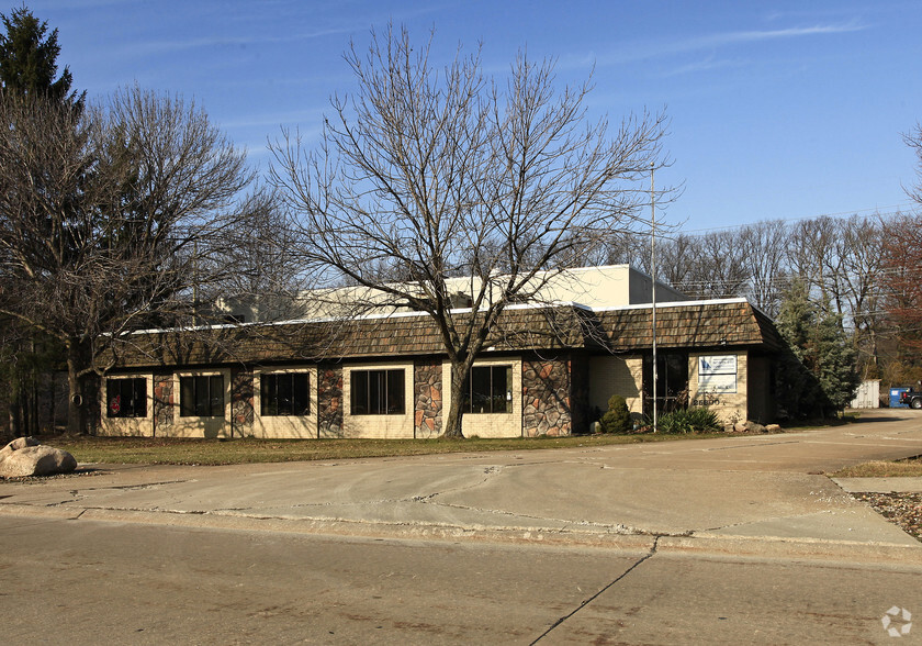 25800 First St, Westlake, OH for lease - Primary Photo - Image 1 of 13