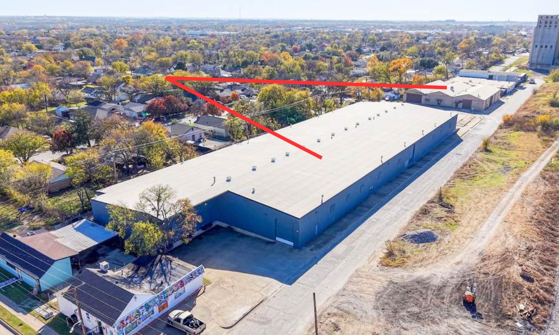 Two-Building Industrial Facility portfolio of 3 properties for sale on LoopNet.com Primary Photo- Image 1 of 10