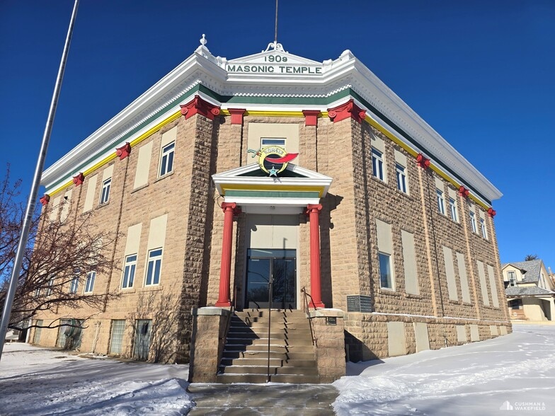 501 W Pine St, Rawlins, WY for sale - Primary Photo - Image 1 of 9