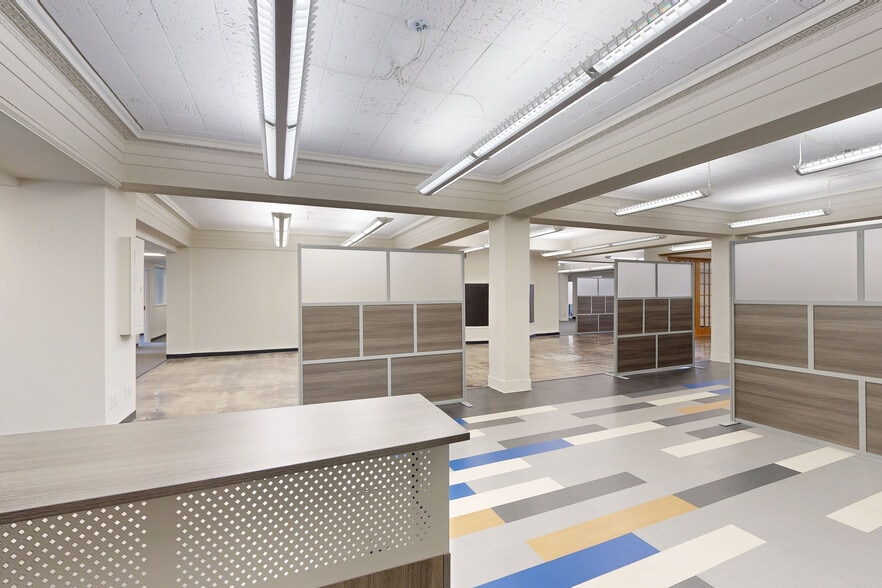 330 S Greene St, Greensboro, NC for lease - Matterport 3D Scan - Image 3 of 17