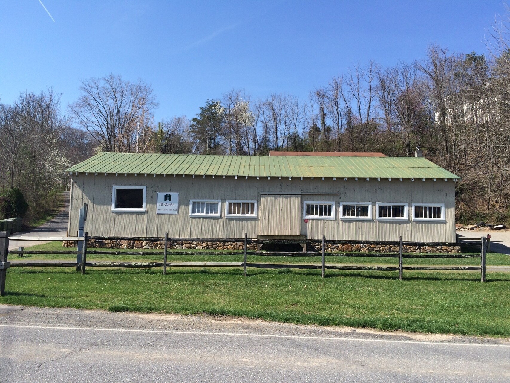1107 Kessler Mill Rd, Salem, VA for sale Primary Photo- Image 1 of 1
