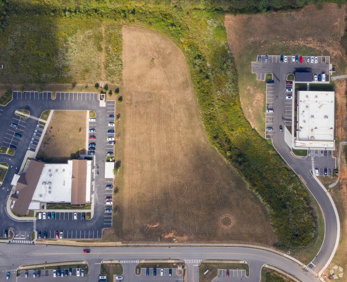 7715 Conner Rd, Powell, TN 37849