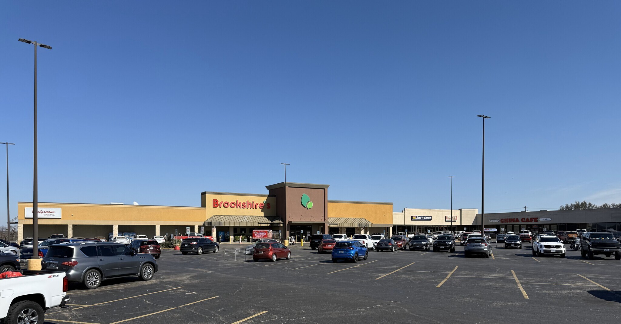 1301-1407 S Morgan St, Granbury, TX for lease Building Photo- Image 1 of 5