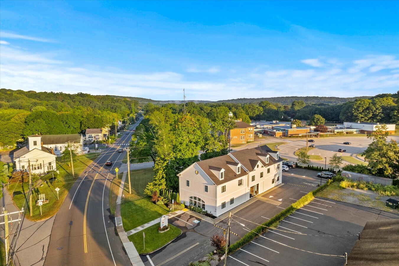 159 Boston Post Rd, East Lyme, CT 06333 Driftwood Commons