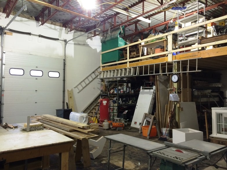 295 Centre Ave, Rockland, MA for sale - Building Photo - Image 3 of 4