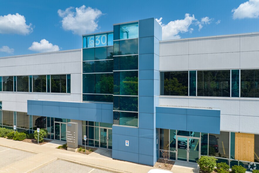 630 Weber St N, Waterloo, ON for lease - Building Photo - Image 3 of 4