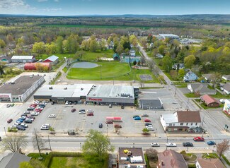 More details for 233 Commercial St, Berwick, NS - Retail for Lease