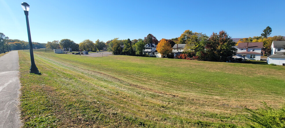 175 Market Street, Kingston, PA for sale - Primary Photo - Image 2 of 6