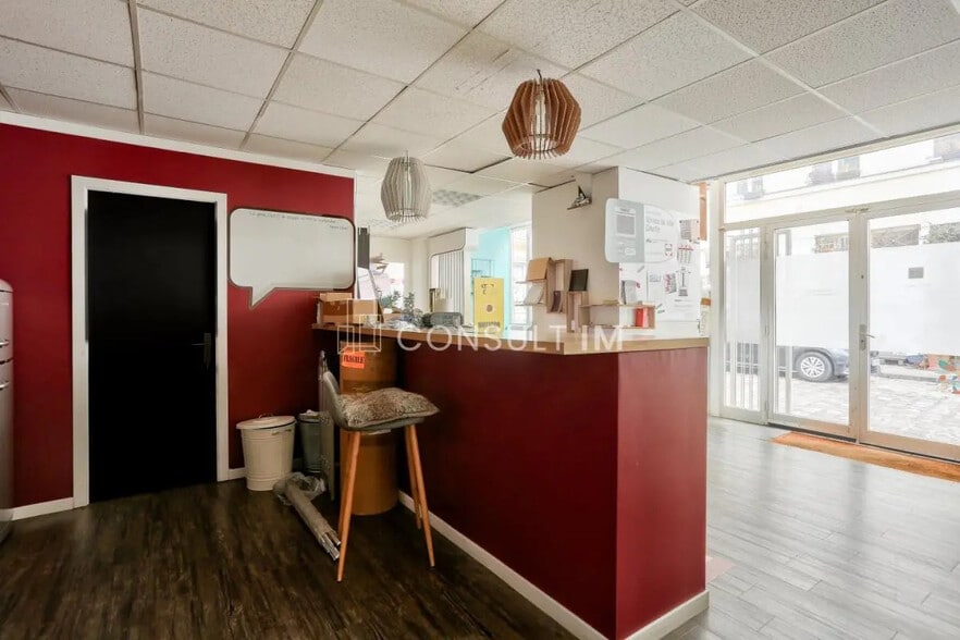 Office in Paris for lease - Building Photo - Image 3 of 7