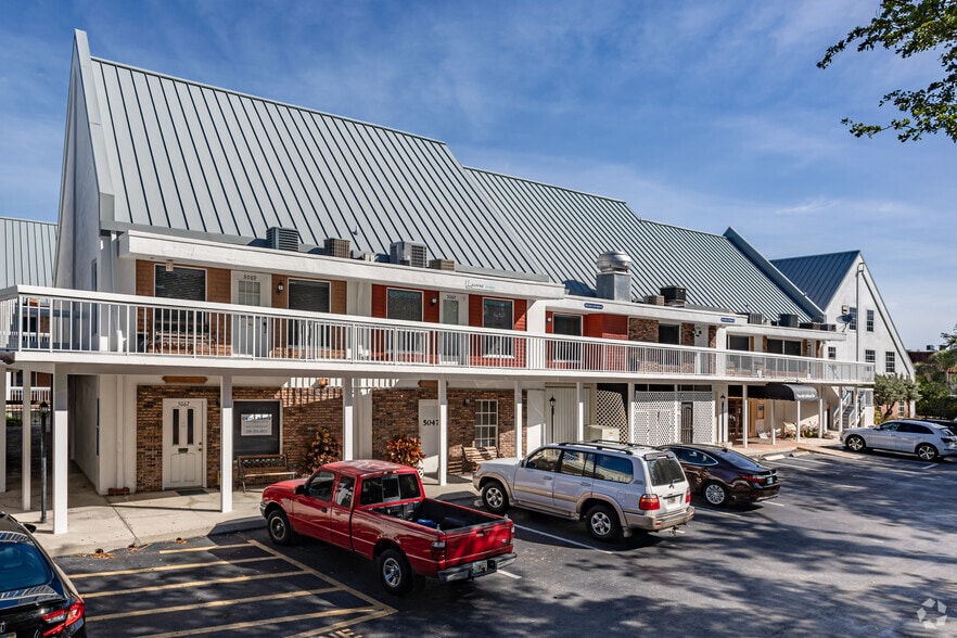 5047-5069 Tamiami Trl E, Naples, FL for lease - Building Photo - Image 2 of 17