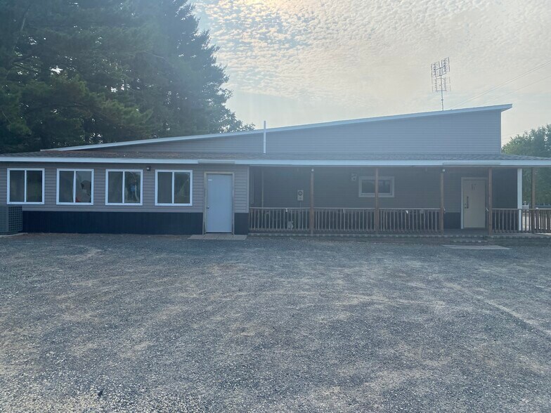 2697 Highway 64, Glenwood City, WI for sale - Building Photo - Image 1 of 1
