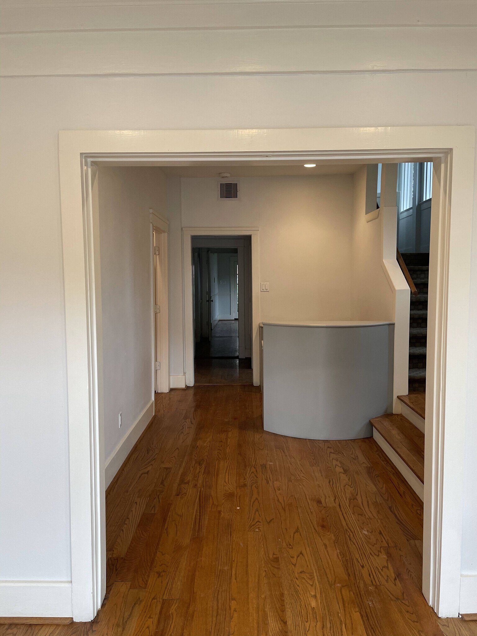 2014 Commonwealth St, Houston, TX for sale Interior Photo- Image 1 of 1