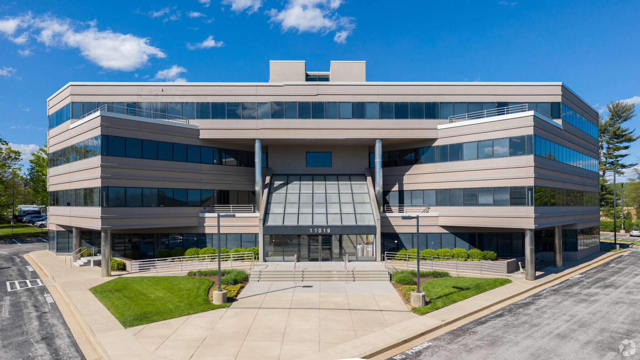 11019 McCormick Rd, Hunt Valley, MD 21031