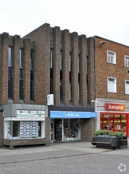 10 Aughton St, Ormskirk for sale - Primary Photo - Image 1 of 1