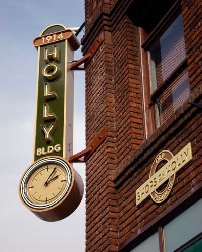 4 E Holly St, Pasadena, CA for lease - Building Photo - Image 3 of 5