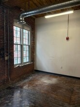 20 Canal St, Franklin, NH for lease Interior Photo- Image 2 of 3
