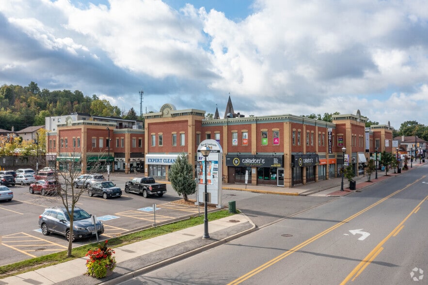 18 King St, Caledon, ON for lease - Building Photo - Image 3 of 5