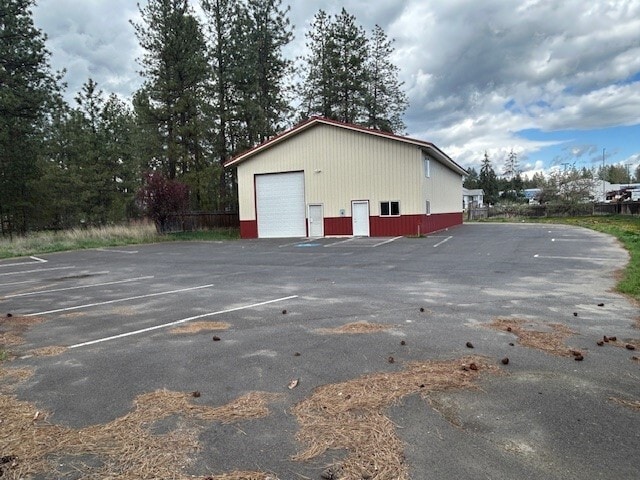 15207 N Newport Hwy, Mead, WA for lease Primary Photo- Image 1 of 2