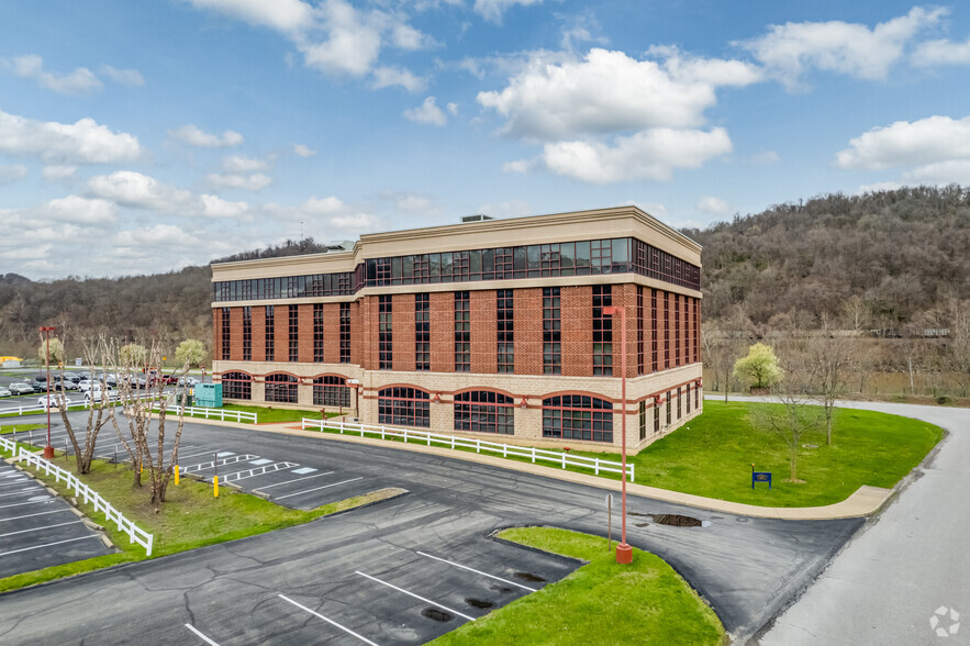 1200 Maronda Way, Monessen, PA for lease - Building Photo - Image 2 of 9