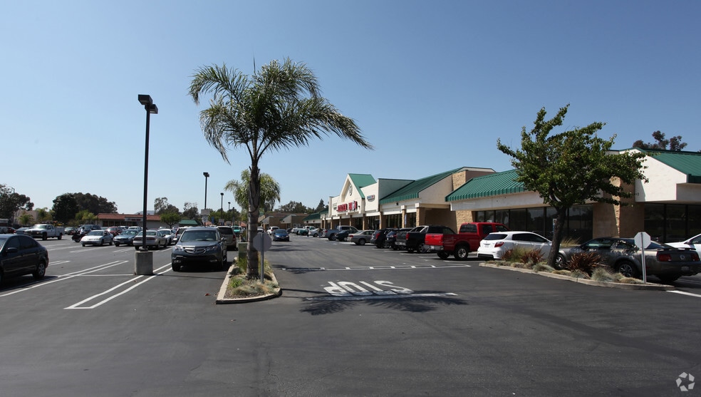 1220-1364 E Mission Ave, San Marcos, CA for lease - Primary Photo - Image 1 of 10