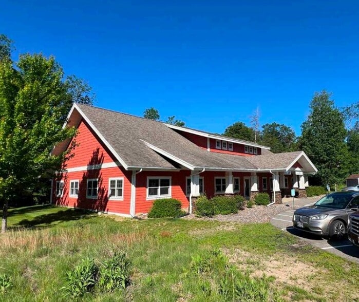 13850 Bluestem Ct, Baxter, MN for sale - Building Photo - Image 1 of 1