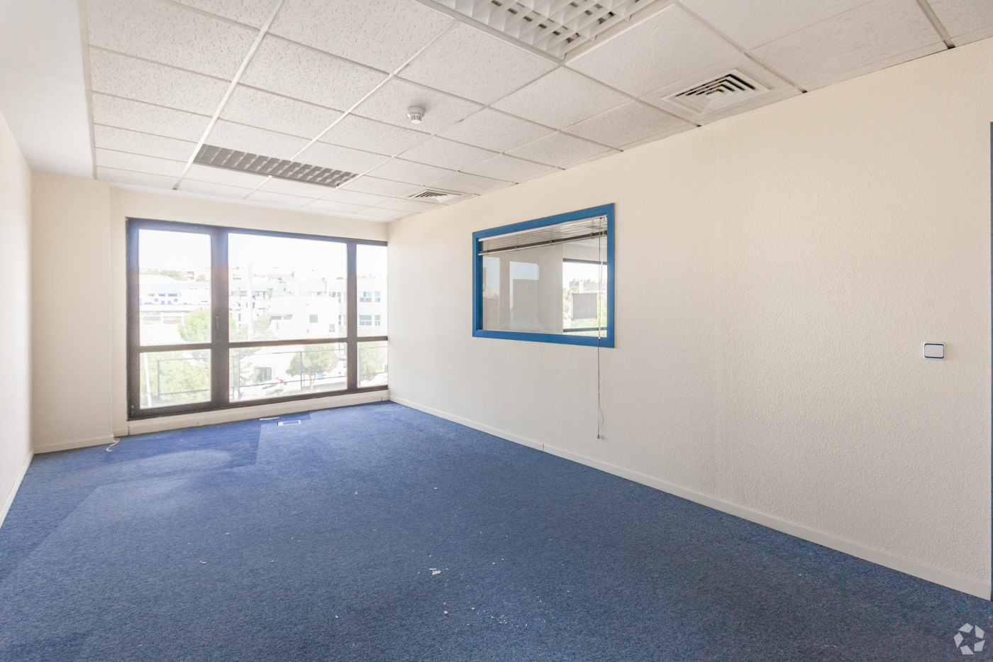 Office in Alcobendas, MAD for lease Interior Photo- Image 1 of 26