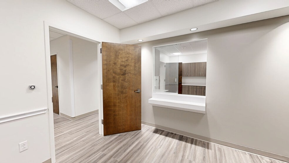 7777 Forest Ln, Dallas, TX for lease - Matterport 3D Scan - Image 2 of 21