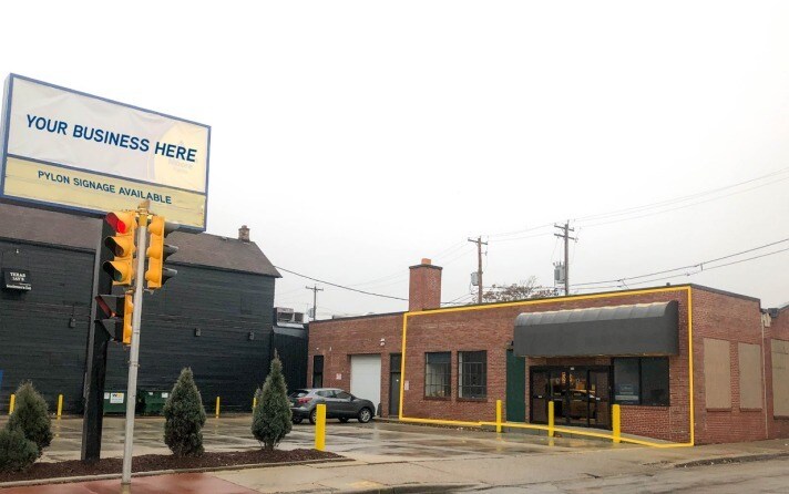 117 W National Ave, Milwaukee, WI for sale - Building Photo - Image 1 of 1