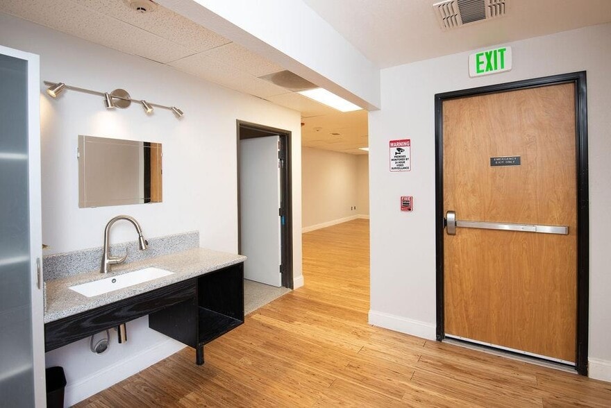 920 J St, Sacramento, CA for sale - Interior Photo - Image 2 of 21