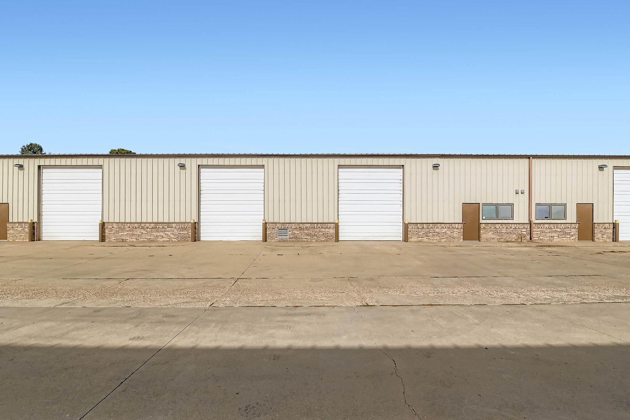 720 N 9th Ave, Brighton, CO for lease Primary Photo- Image 1 of 7