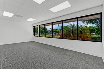 1910 NW 97th Ave, Miami, FL for lease Building Photo- Image 1 of 22