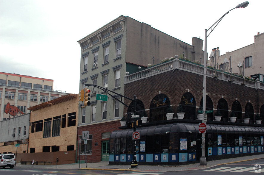 94 River St, Hoboken, NJ for sale - Building Photo - Image 2 of 13