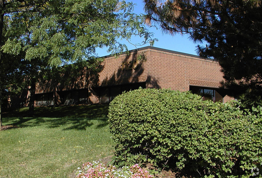 1120 W Lake Cook Rd, Buffalo Grove, IL for lease - Other - Image 3 of 5