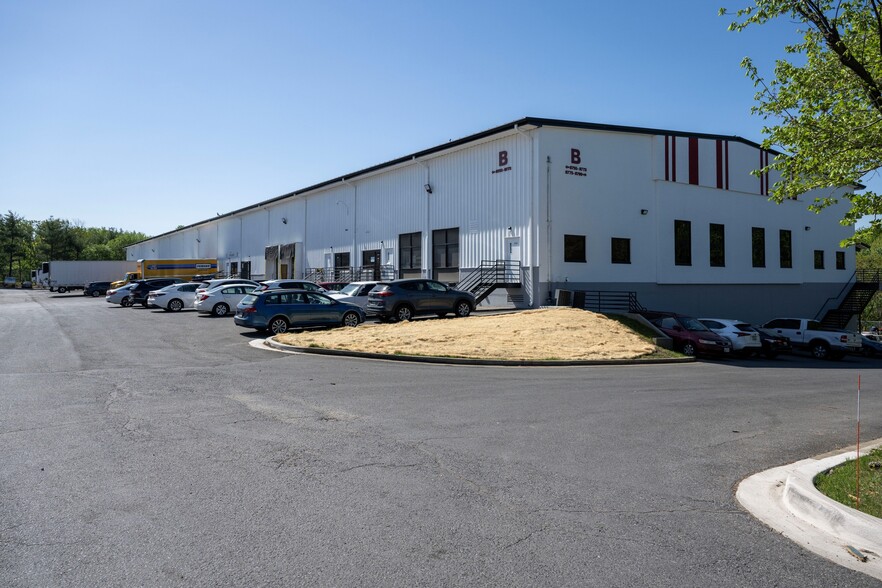 8701-8745 D'Arcy Rd, District Heights, MD for lease - Building Photo - Image 3 of 9