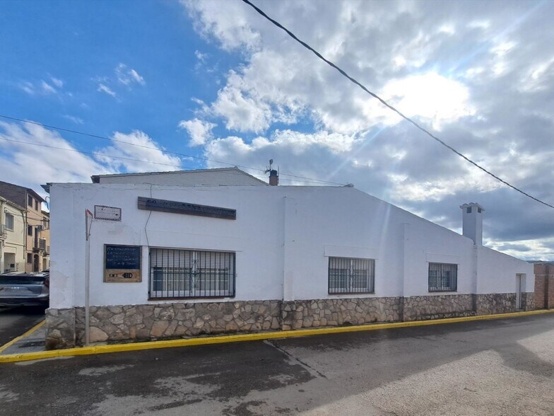 Retail in Sant Llorenç d'Hortons, Barcelona for sale - Building Photo - Image 2 of 28