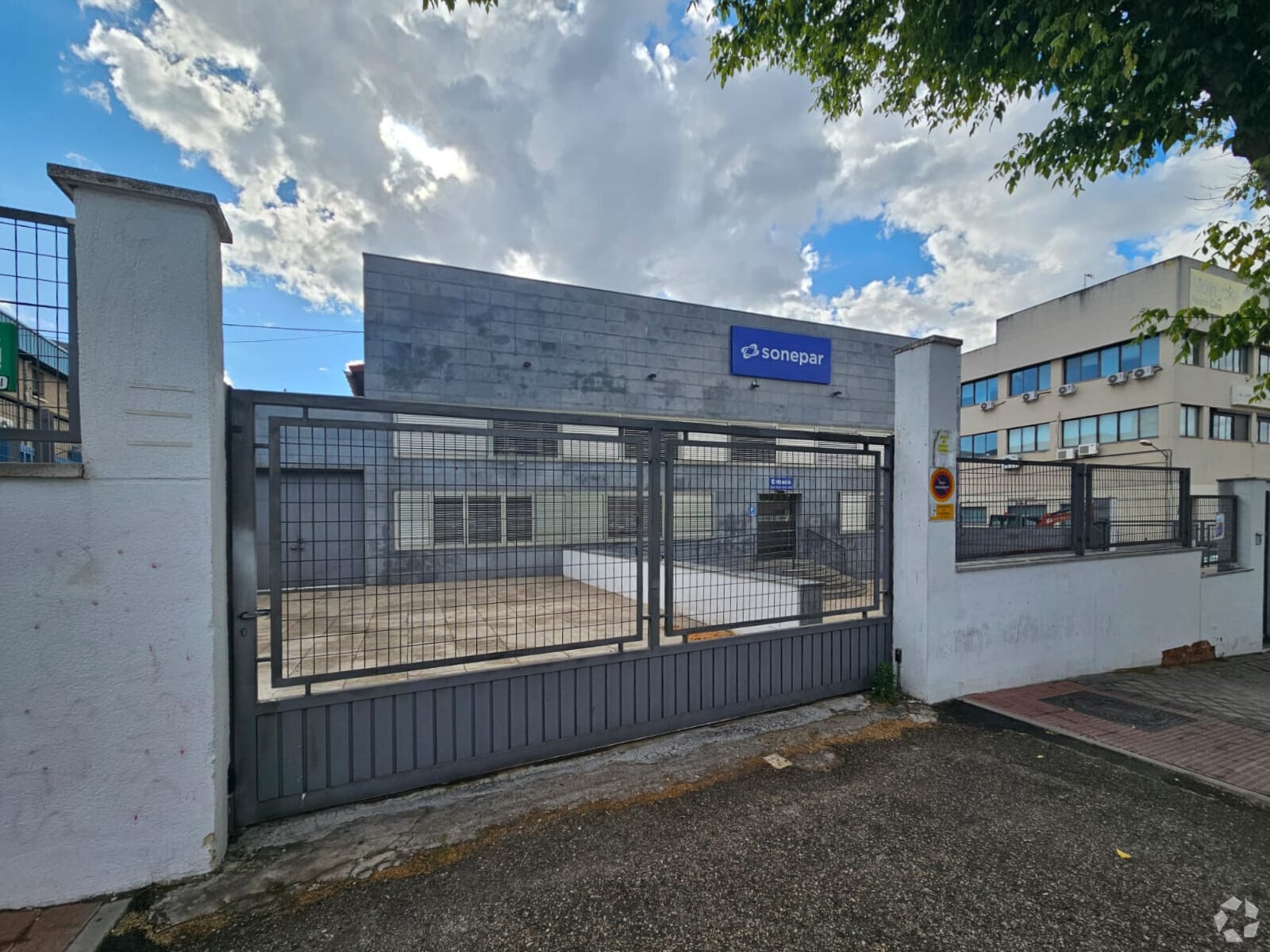 Industrial in Alcobendas, Madrid for sale Interior Photo- Image 1 of 2