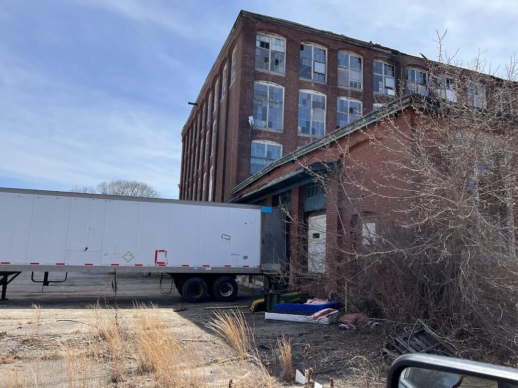 20 Privilege St, Woonsocket, RI 02895 192k SF Mill for sale