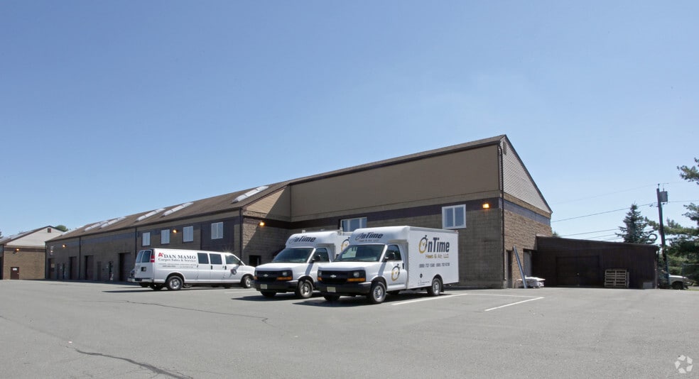 1589 Reed Rd, Pennington, NJ for lease - Building Photo - Image 2 of 21