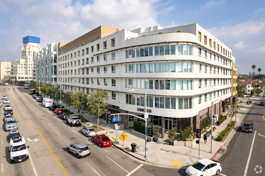 5200 Wilshire Blvd, Los Angeles, CA for lease - Building Photo - Image 2 of 42