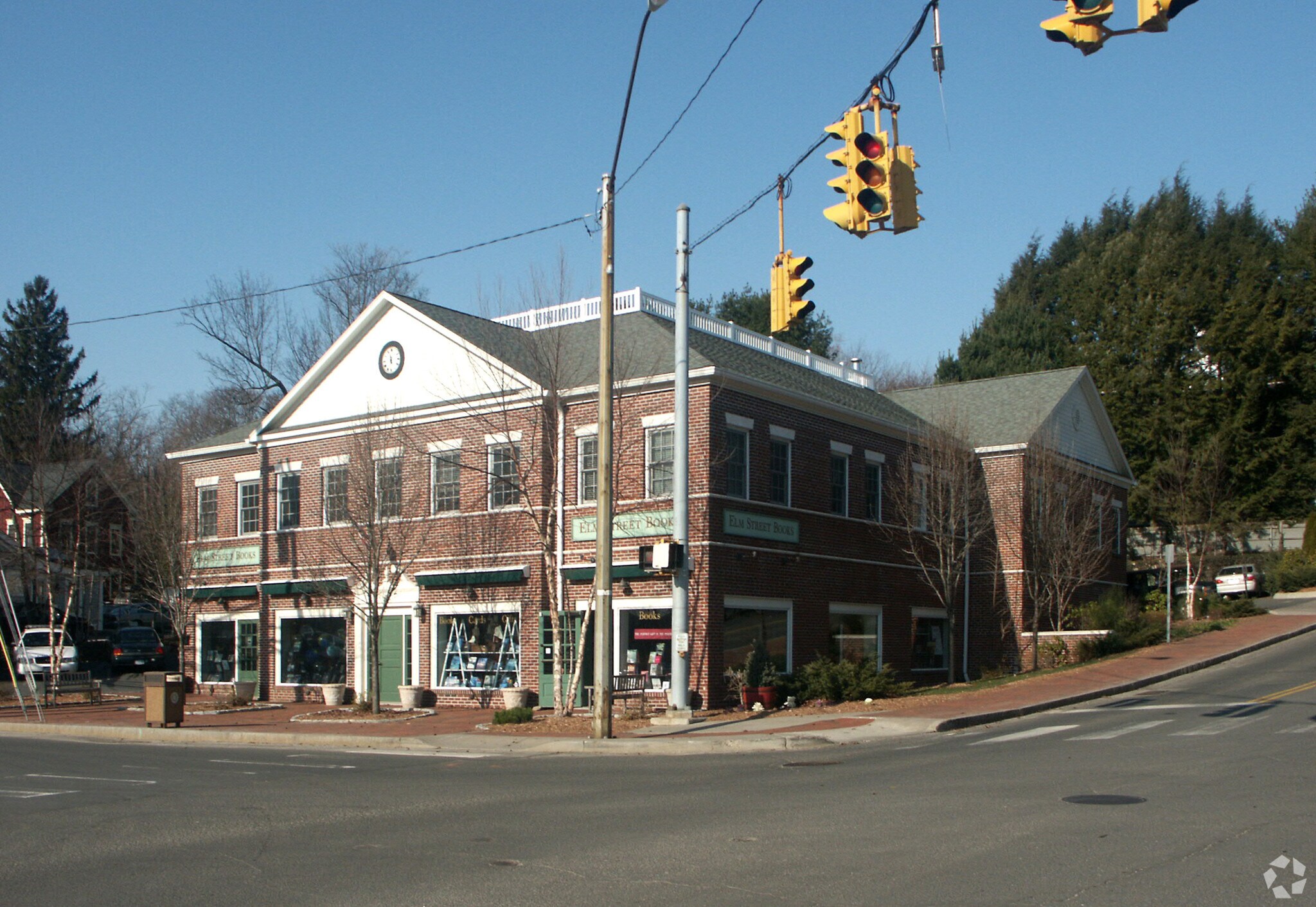 175 Elm St, New Canaan, CT for sale Primary Photo- Image 1 of 1