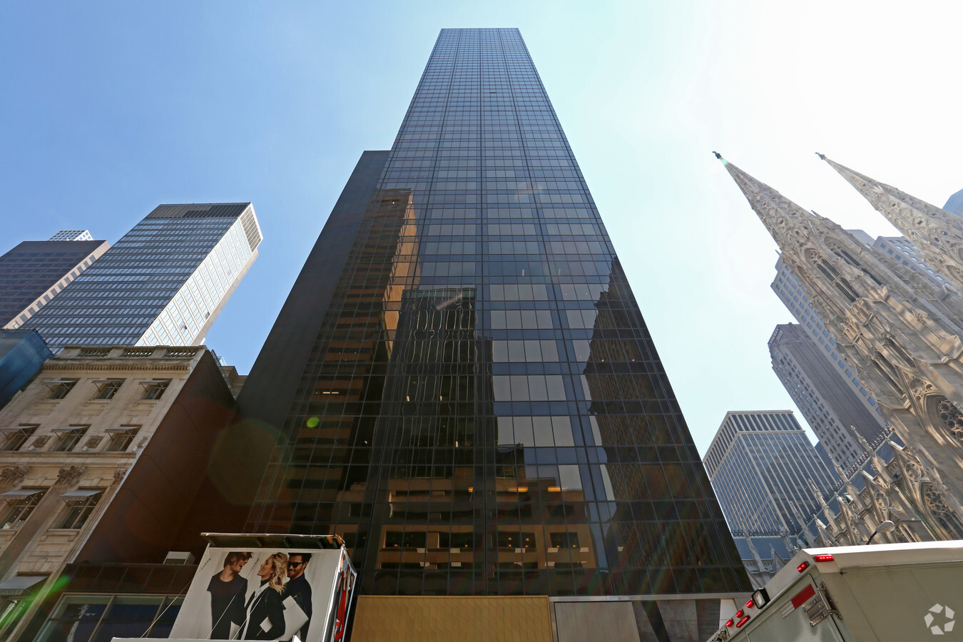 645 Fifth Ave, New York, NY 10022 | LoopNet