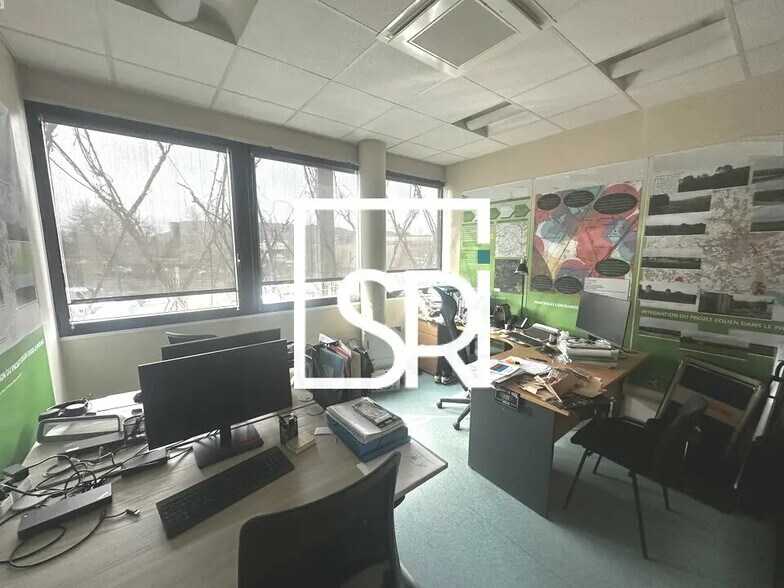 Office in Aubière for lease - Building Photo - Image 3 of 9