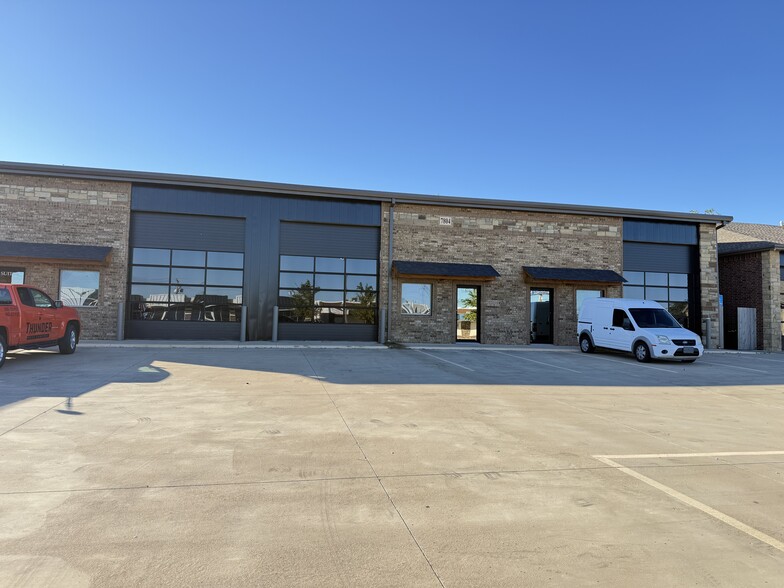 7804 NW 94th St, Oklahoma City, OK for lease - Building Photo - Image 2 of 25