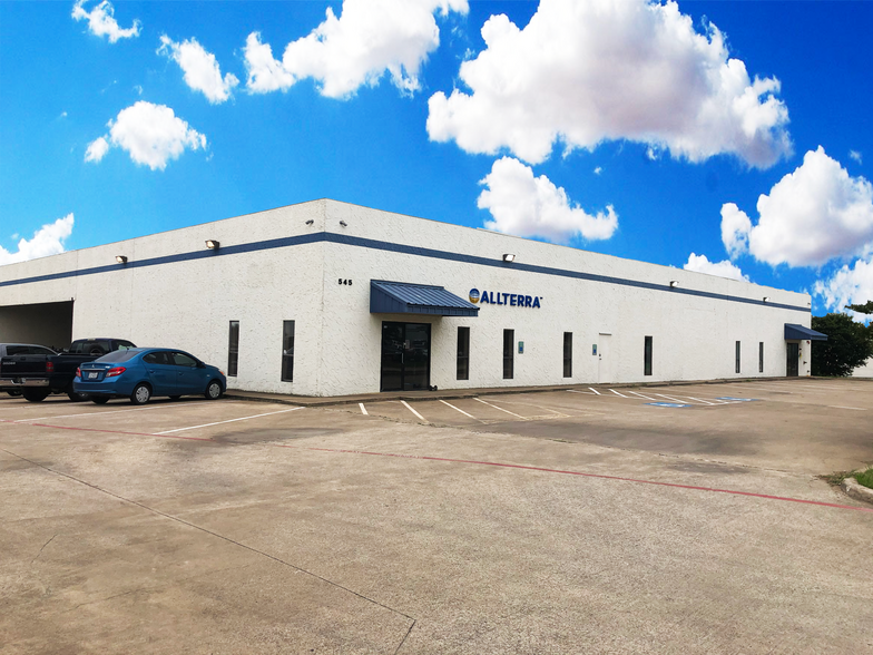 545 Commerce St, Southlake, TX for lease - Building Photo - Image 1 of 3