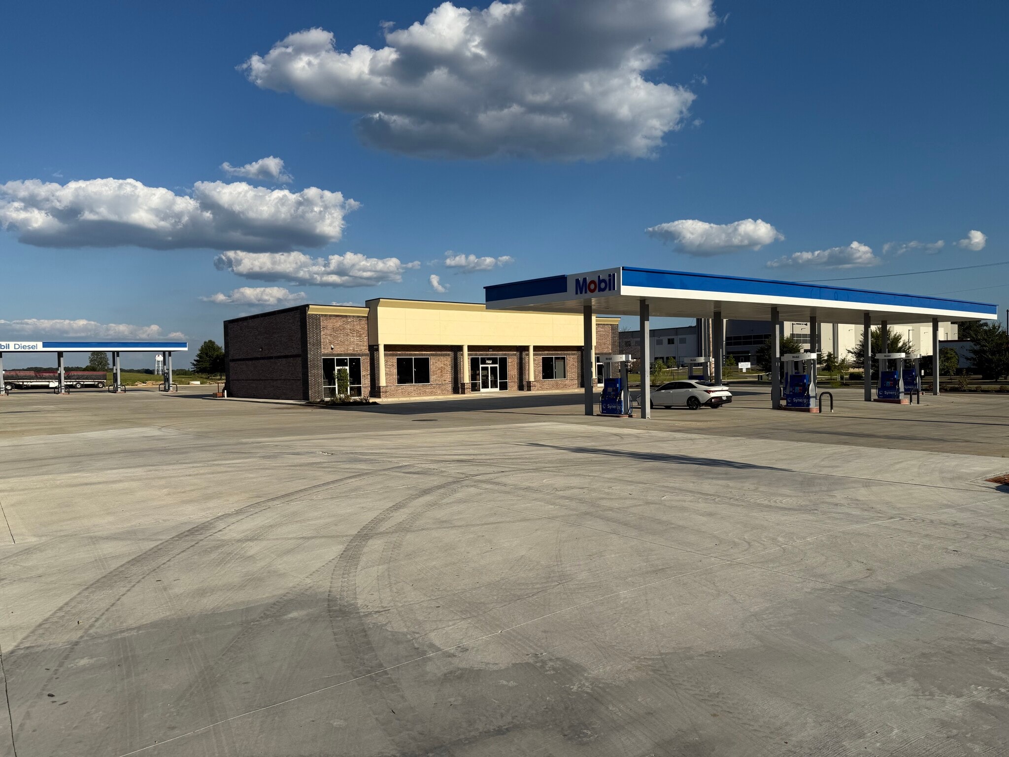 7532 Hacks Cross, Olive Branch, MS for sale Building Photo- Image 1 of 1